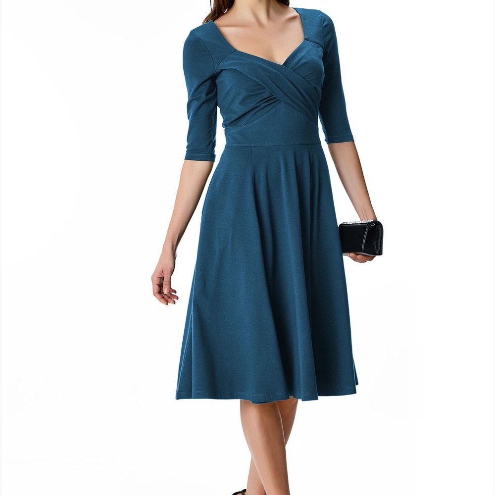NWOT Eshakti Sweetheart surplice cotton jersey dress in Red